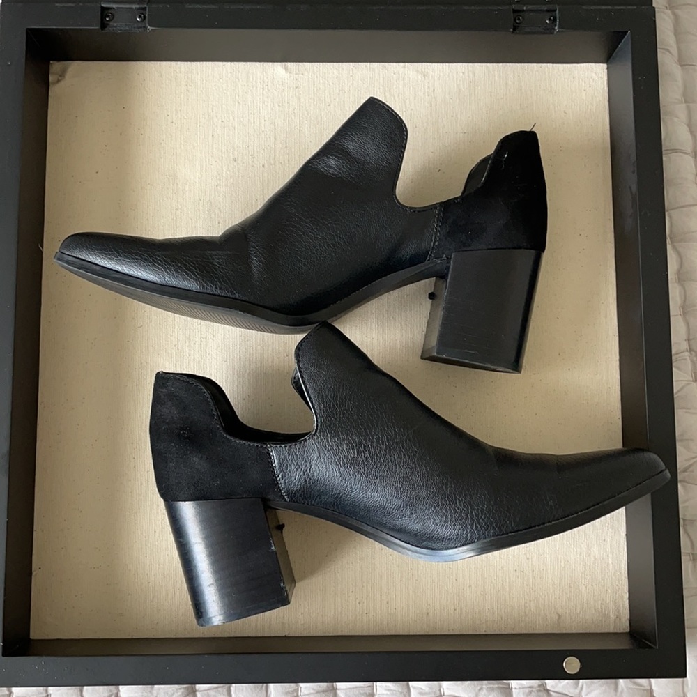 Women’s black boots Charles 7.5